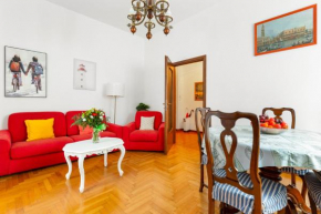 Bright Flat With Shared Garden